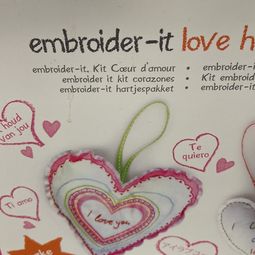 Kids Embroider Craft Kit Gift - Picture 3 of 4
